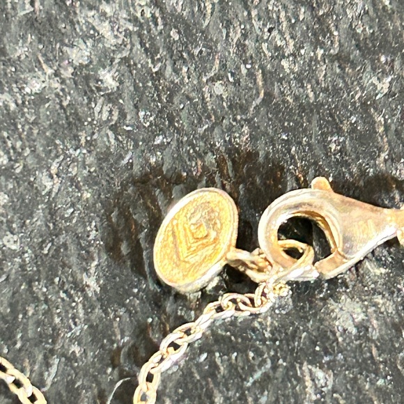 Vintage Silpada Gold Necklace Minimalist Design with Sparkling Elements - Picture 4 of 4